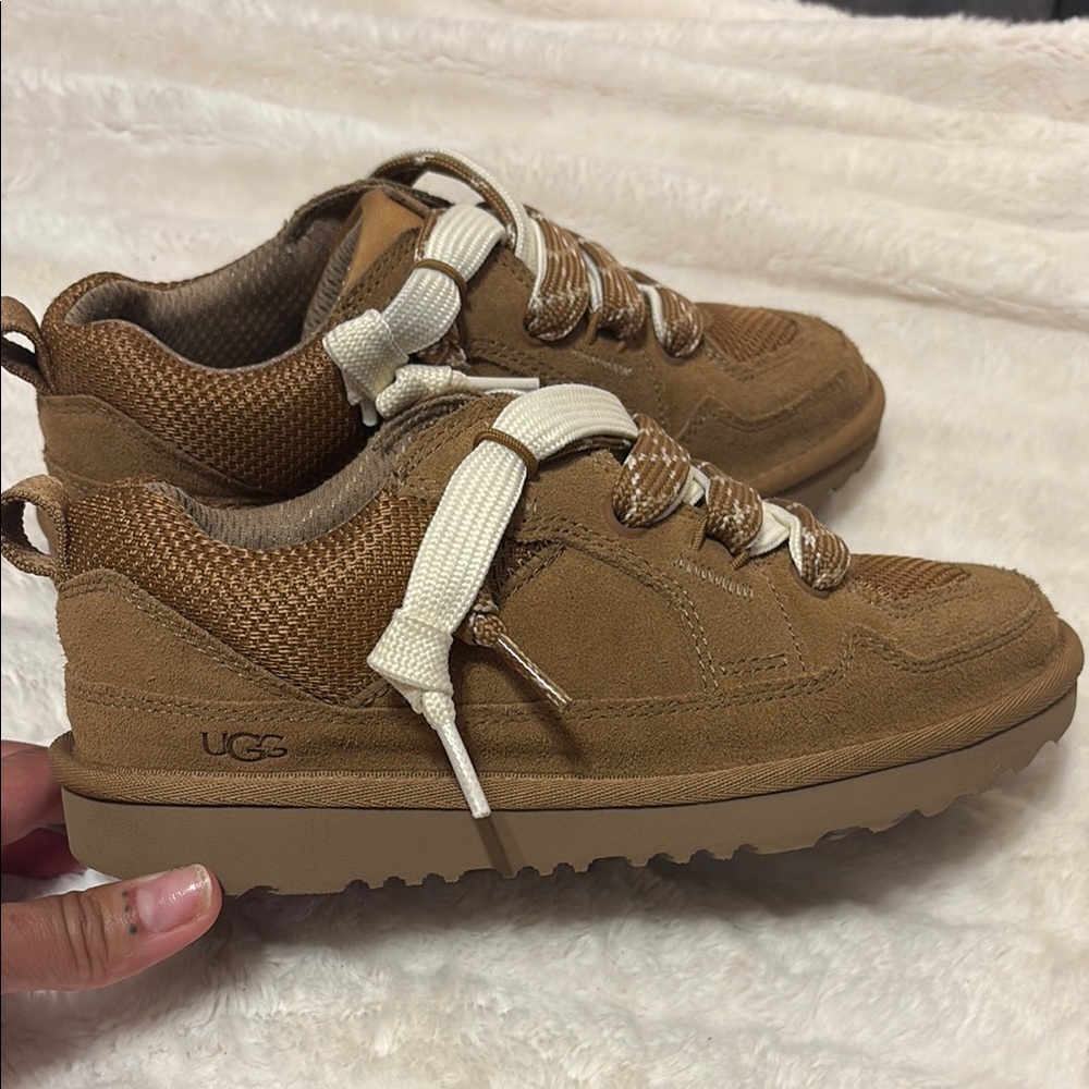 UGG Brown Sneakers with Velcro and Elastic Laces - Picture 2 of 3